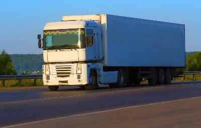 Antalya ile Sinanpaşa Arası Öğrenci Eşyası Taşıma